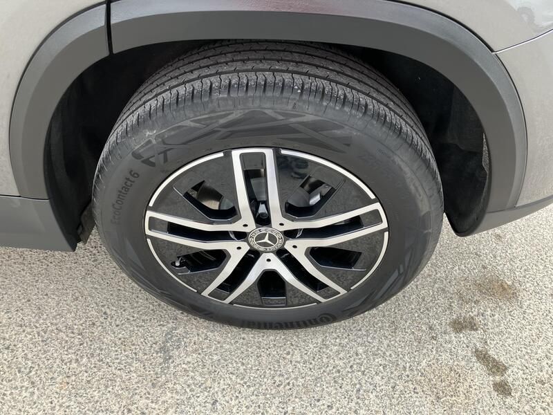 Mercedes-Benz GLA • 2022 • 12,076 km 12