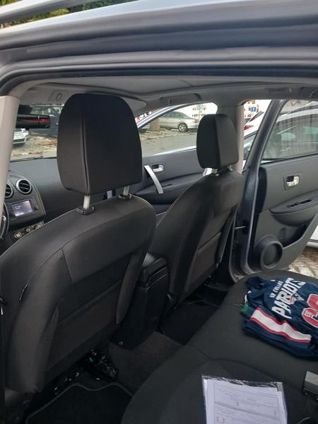 Nissan Qashqai • 2009 • 55,000 km 3