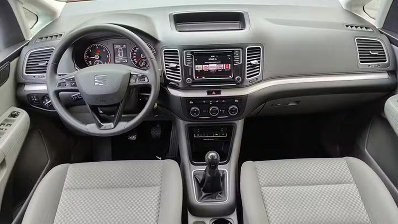 Seat Alhambra • 2018 • 95,035 km 8