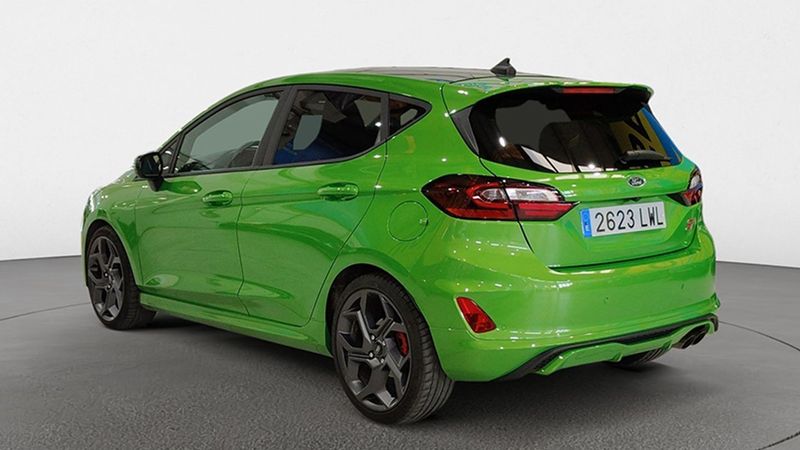 Ford Fiesta • 2022 • 25,694 km 3
