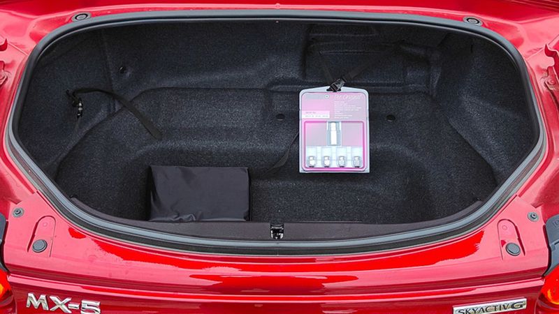 Mazda MX-5 • 2024 • 6,883 km 14