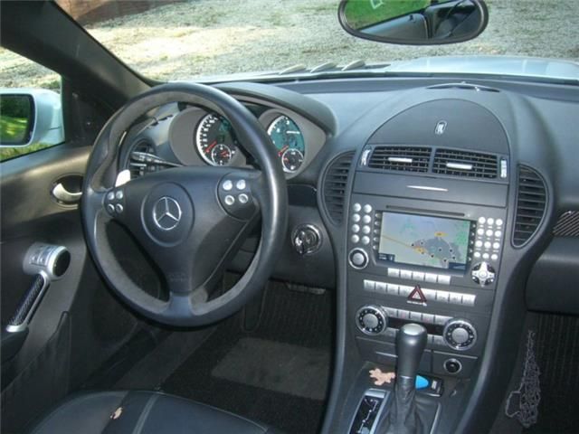 Mercedes-Benz SLK • 2007 • 159,000 km 6
