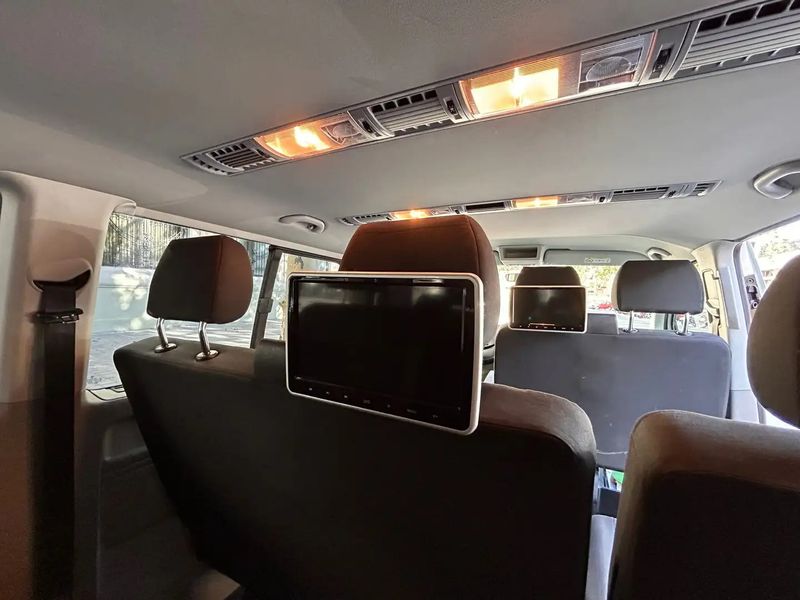 Volkswagen T5 Caravelle • 2018 • 72,000 km 5