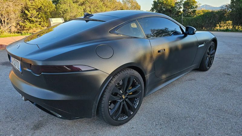 Jaguar F-Type • 2015 • 56,918 km 3