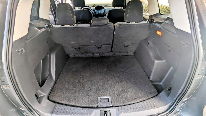 Ford Escape • 2013 • 80,050 km 9