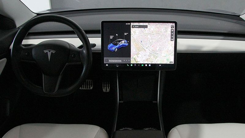 Tesla Model 3 • 2019 • 55,289 km 5