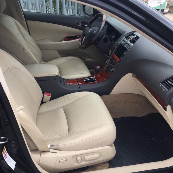 Lexus CT • 2010 • 22,000 km 2