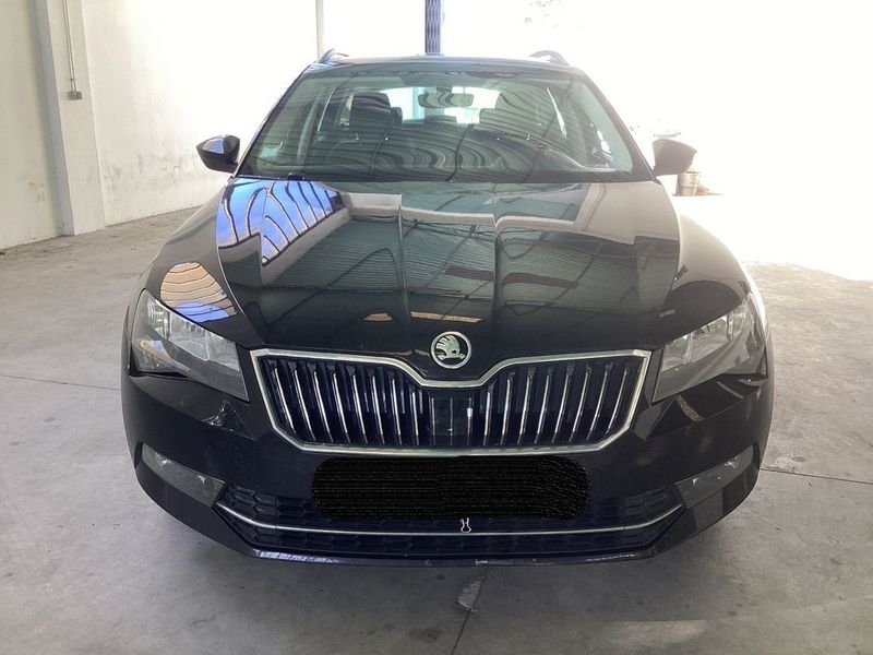 Škoda Superb • 2017 • 158,000 km 21