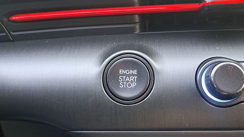 Hyundai Kona • 2023 • 11,832 km 11