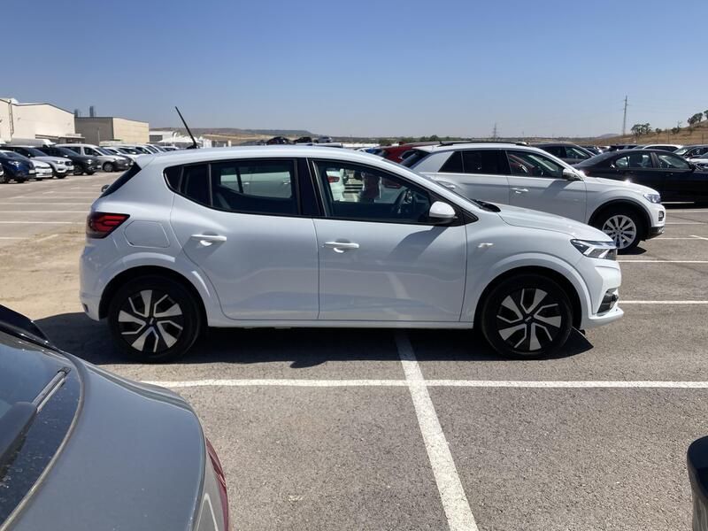 Dacia Sandero • 2024 • 15,000 km 6