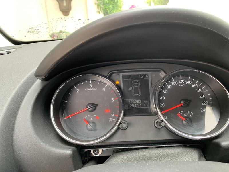 Nissan Qashqai • 2011 • 224,283 km 3