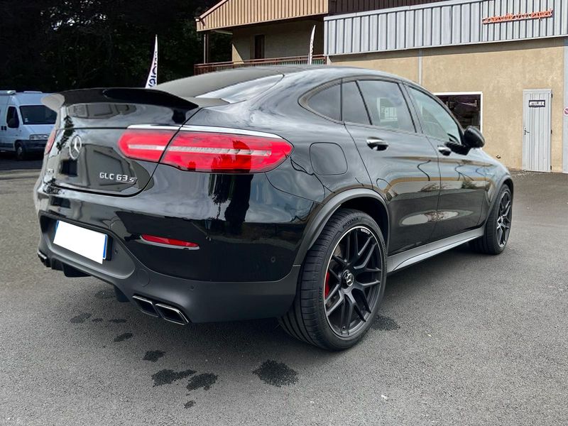 Mercedes-Benz GLC-Class Coupe • 2018 • 73,000 km 12