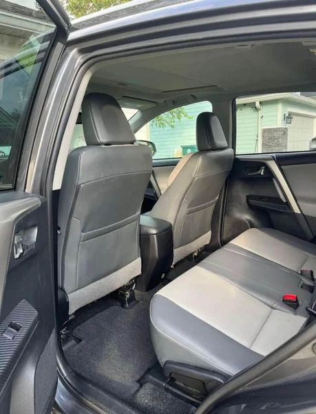 Toyota RAV4 • 2014 • 154,000 km 5