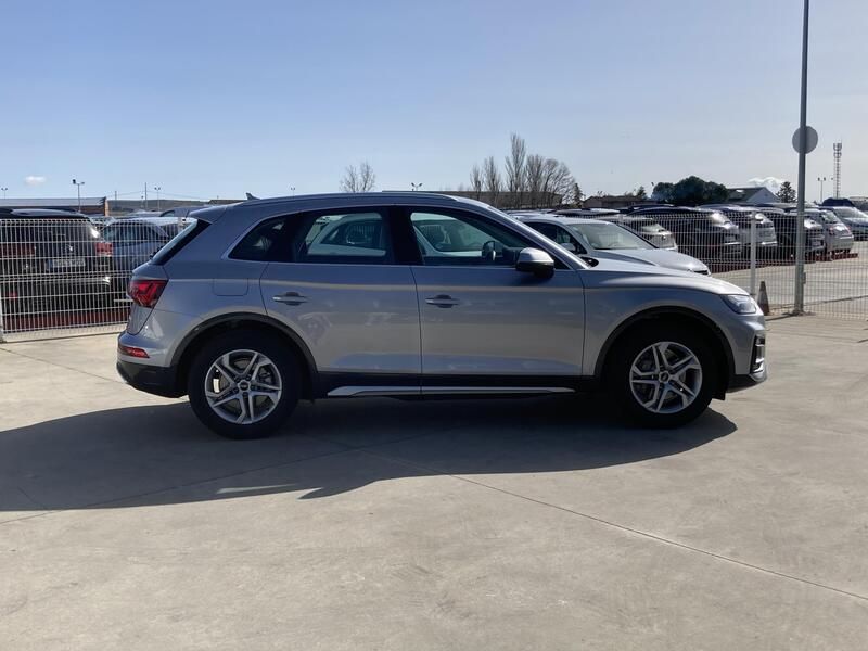 Audi Q5 • 2023 • 19,949 km 6