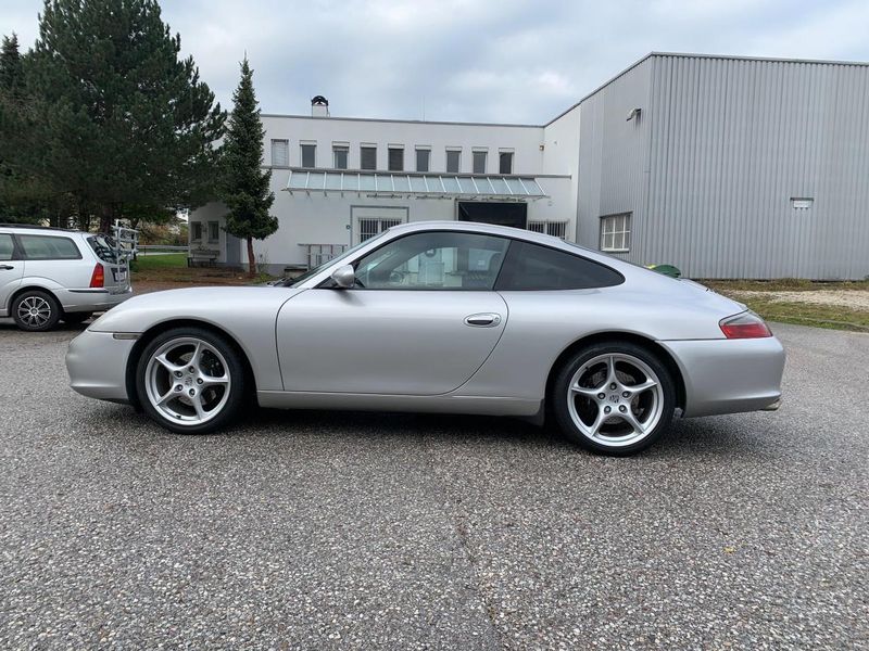 Porsche 911 • 2002 • 163,000 km 8