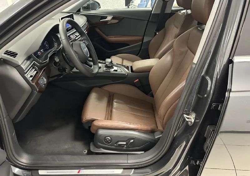 Audi A4 • 2019 • 30,500 km 7