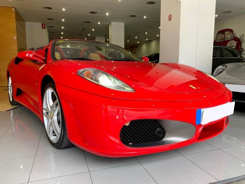 Ferrari F430 • 2007 • 88,000 km 3