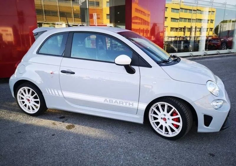 Fiat 500 • 2022 • 10,685 km 2