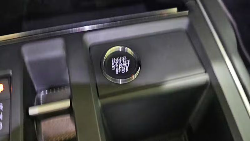 Citroën C5 • 2023 • 37,317 km 13