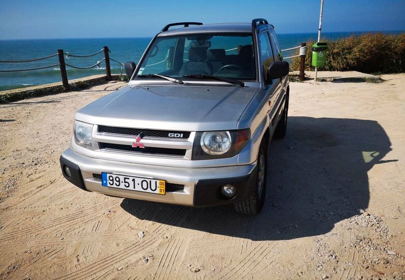 Mitsubishi Pajero • 2000 • 70,000 km 1