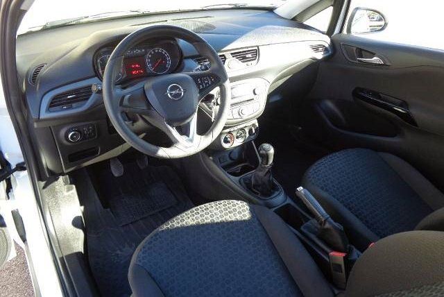 Opel Corsa • 2015 • 180,000 km 5