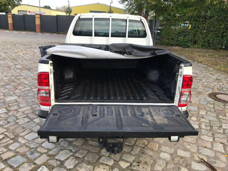 Toyota Hilux • 2015 • 131,500 km 2