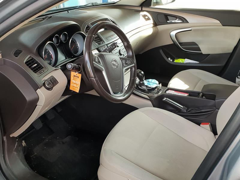 Opel Insignia • 2013 • 210,000 km 7
