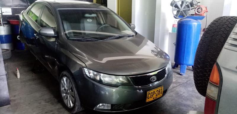 Kia Cerato • 2012 • 136,000 km 1