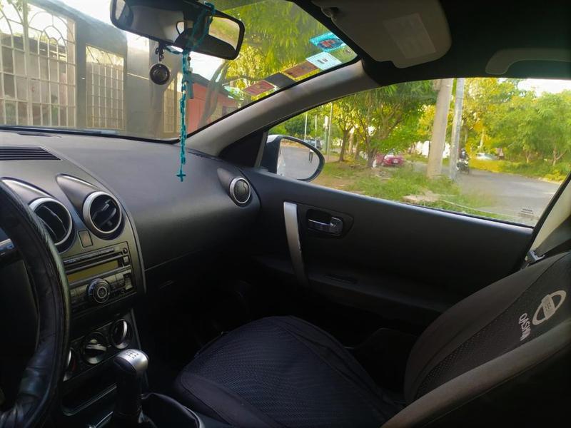 Nissan Qashqai • 2012 • 144,124 km 3