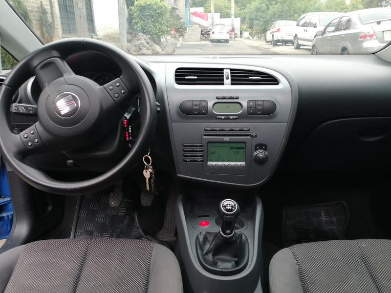 Seat Leon ST • 2009 • 32,500 km 1