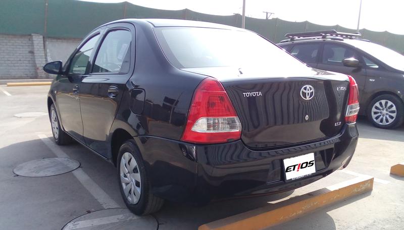 Toyota Etios • 2017 • 101,500 km 3