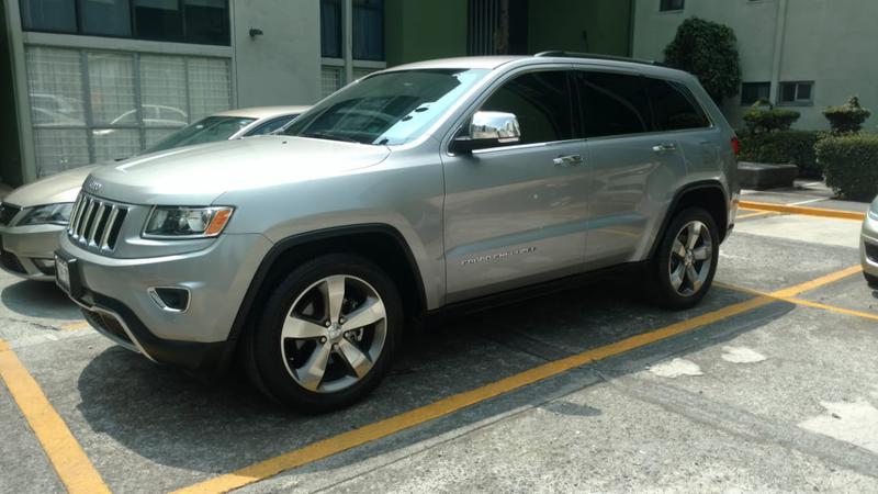 Jeep Grand Cherokee • 2014 • 100,000 km 4