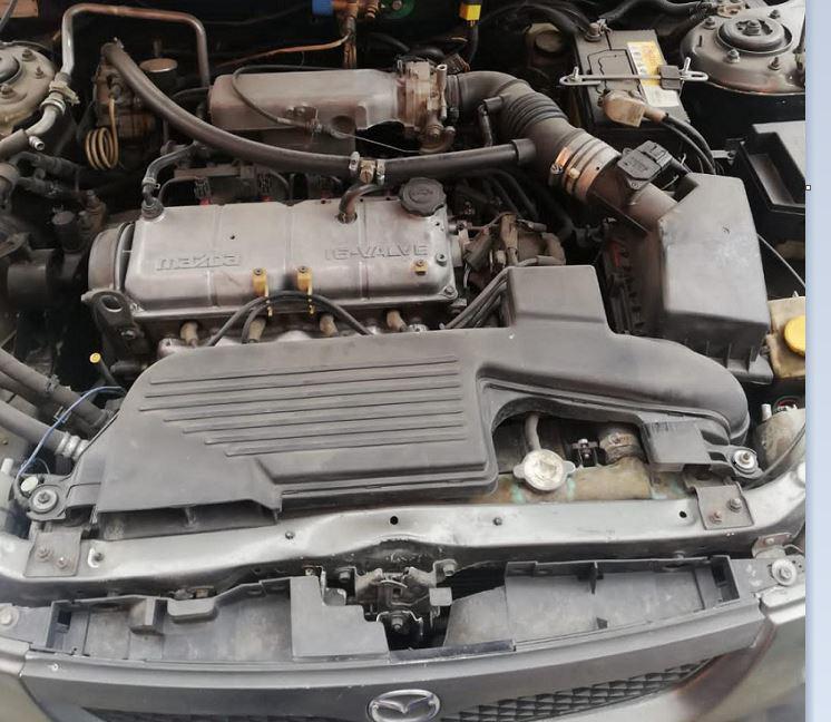 Mazda 121 • 2000 • 224,195 km 5