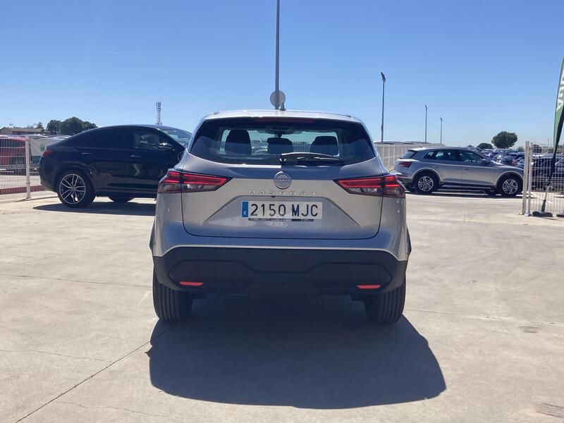 Nissan Qashqai • 2023 • 21,557 km 4
