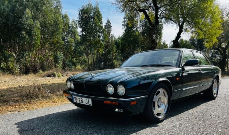 Jaguar XJR • 1997 • 98,500 km 1