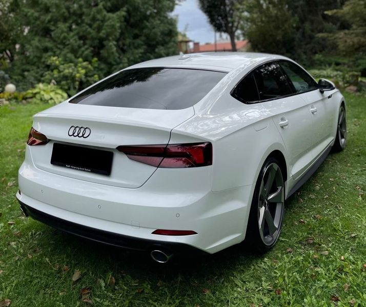 Audi A5 Sportback • 2019 • 33,490 km 5