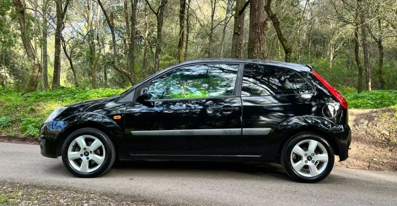 Ford Fiesta • 2007 • 182,000 km 1