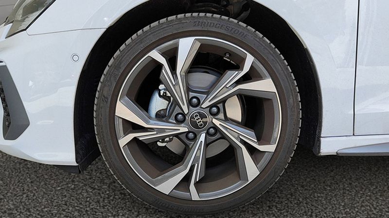 Audi A3 • 2024 • 2,245 km 14