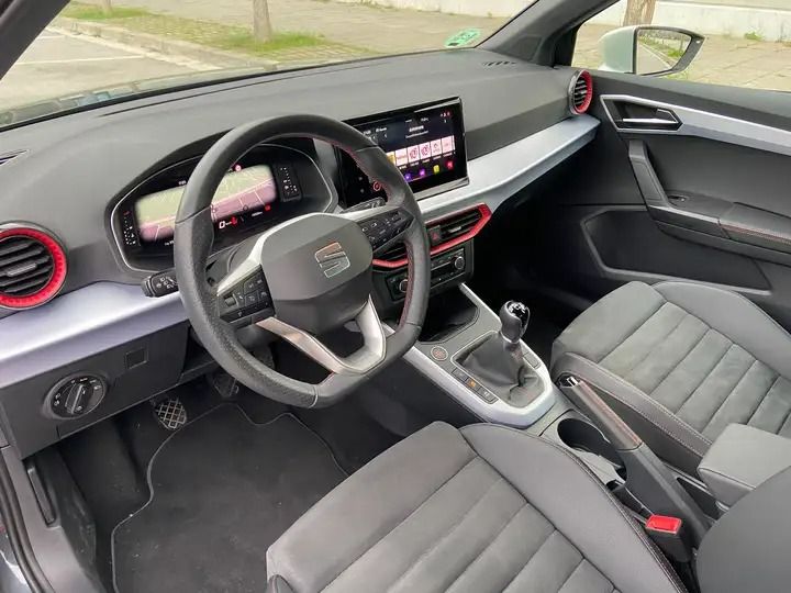 Seat Arosa • 2022 • 13,000 km 2