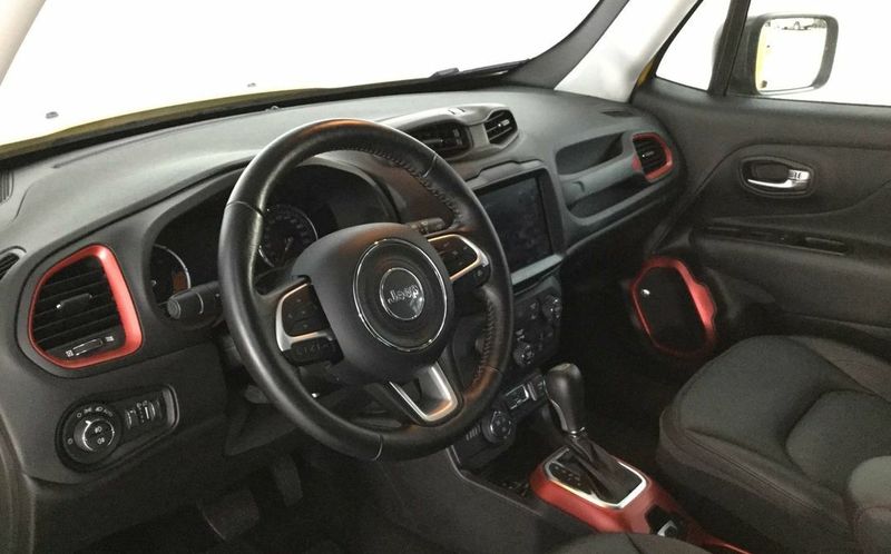 Jeep Renegade • 2018 • 17,385 km 1