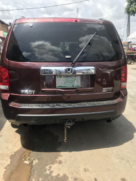 Honda Pilot • 2011 • 133,059 km 6