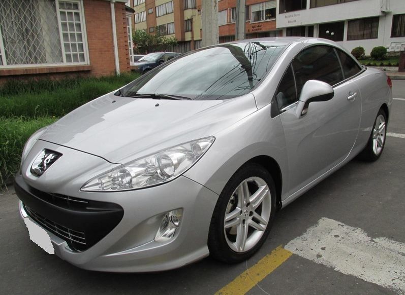 Peugeot 308 CC • 2011 • 100,000 km 1