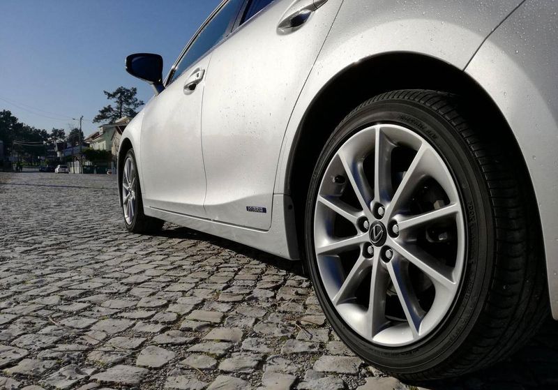 Lexus CT • 2013 • 60,000 km 3