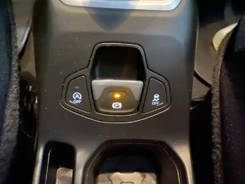 Jeep Renegade • 2019 • 99,000 km 12