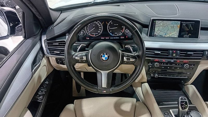 BMW X6 • 2016 • 85,754 km 1