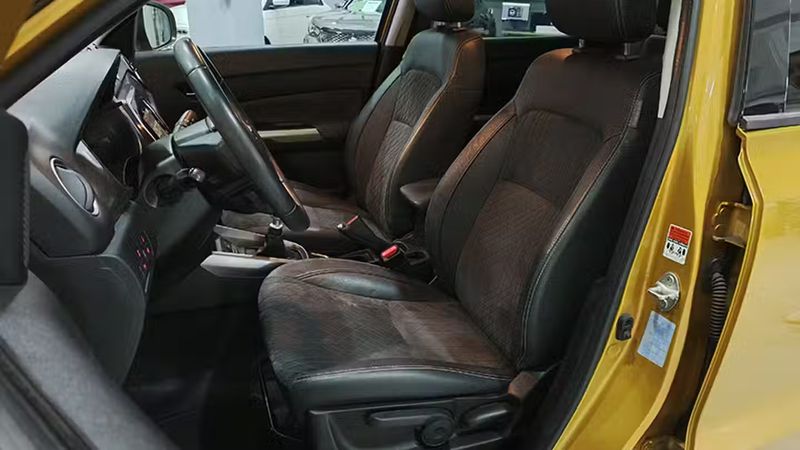 Suzuki Vitara • 2018 • 119,101 km 2