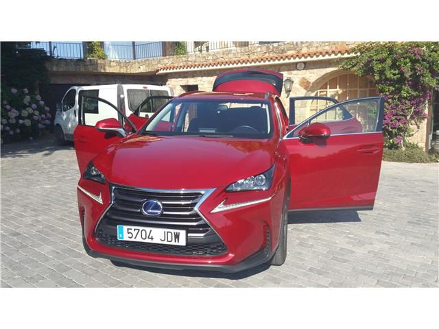 Lexus NX • 2015 • 122,500 km 4