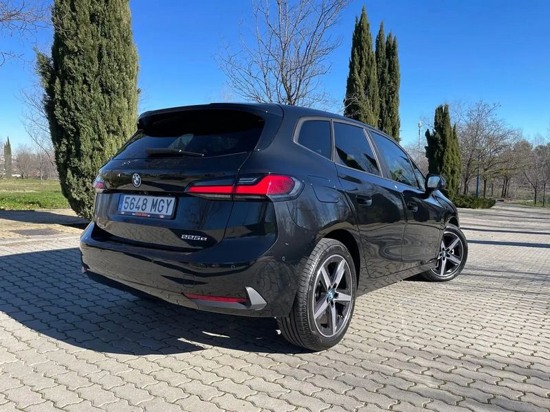 BMW 2 Series • 2023 • 22,000 km 4