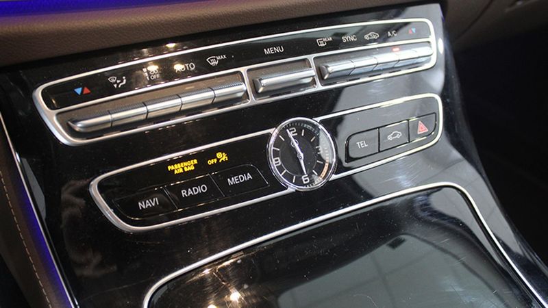 Mercedes-Benz E-Class • 2019 • 41,560 km 22