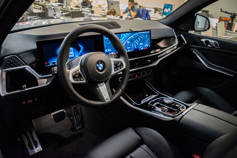 BMW X5 • 2024 • 4,100 km 2